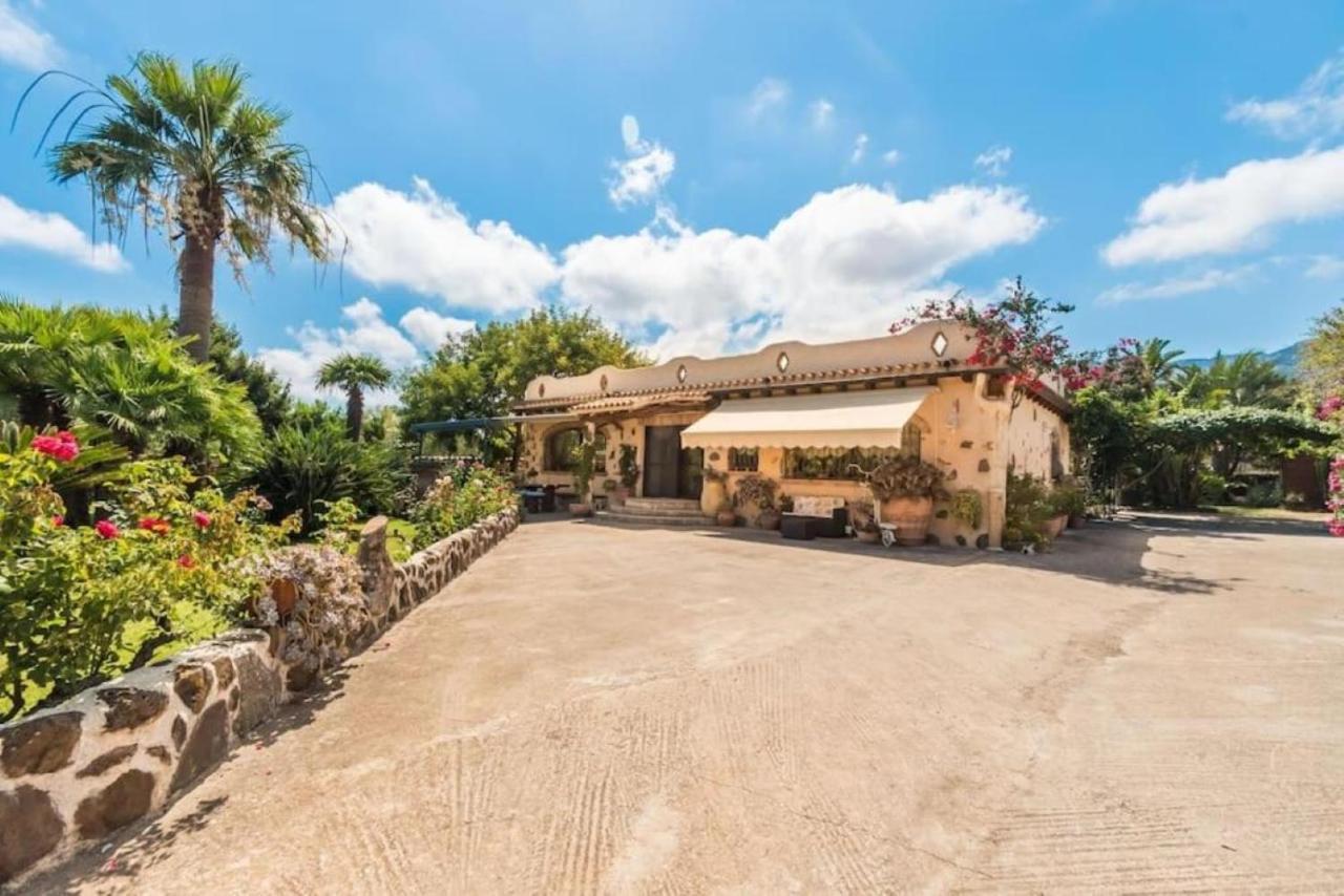 Villa Con Immenso Giardino Orosei Exteriér fotografie