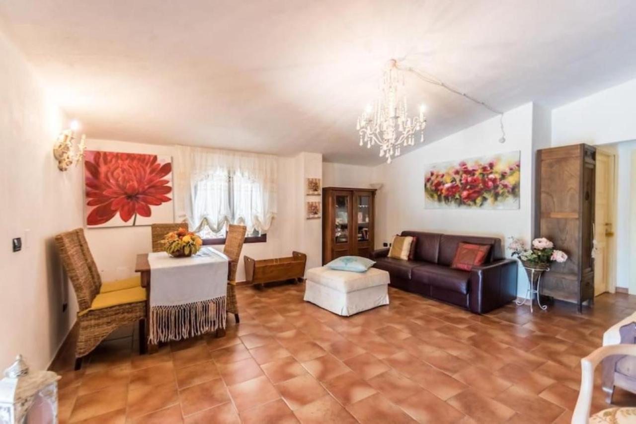 Villa Con Immenso Giardino Orosei Exteriér fotografie
