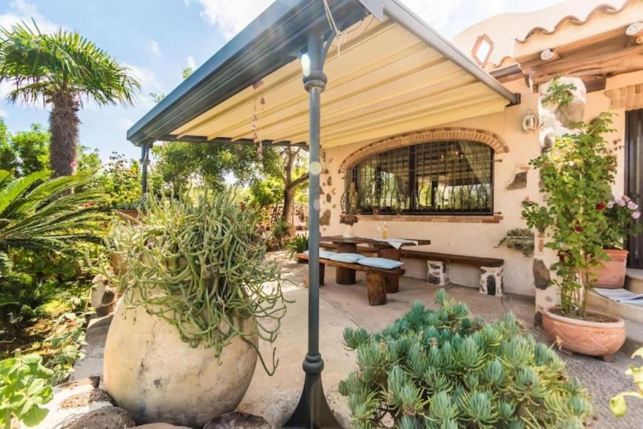 Villa Con Immenso Giardino Orosei Exteriér fotografie