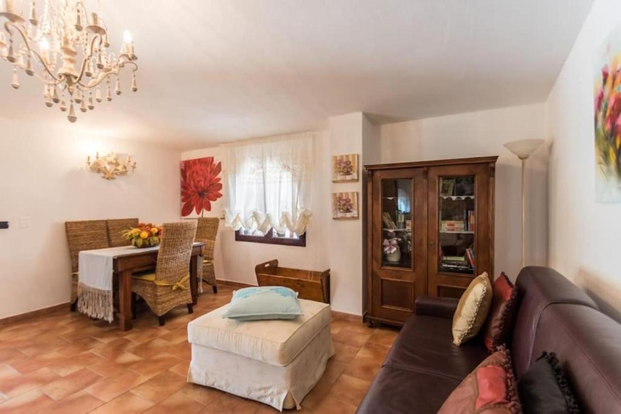 Villa Con Immenso Giardino Orosei Exteriér fotografie