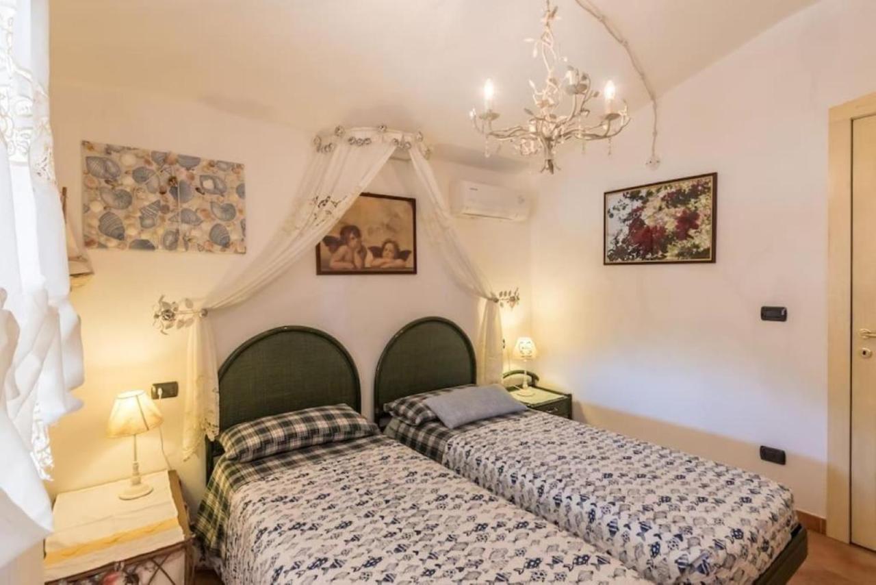Villa Con Immenso Giardino Orosei Exteriér fotografie
