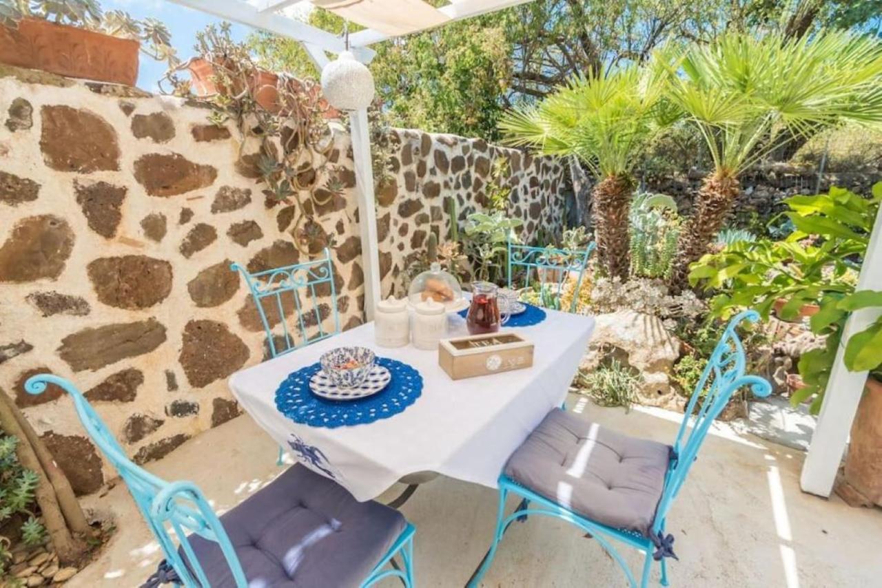 Villa Con Immenso Giardino Orosei Exteriér fotografie